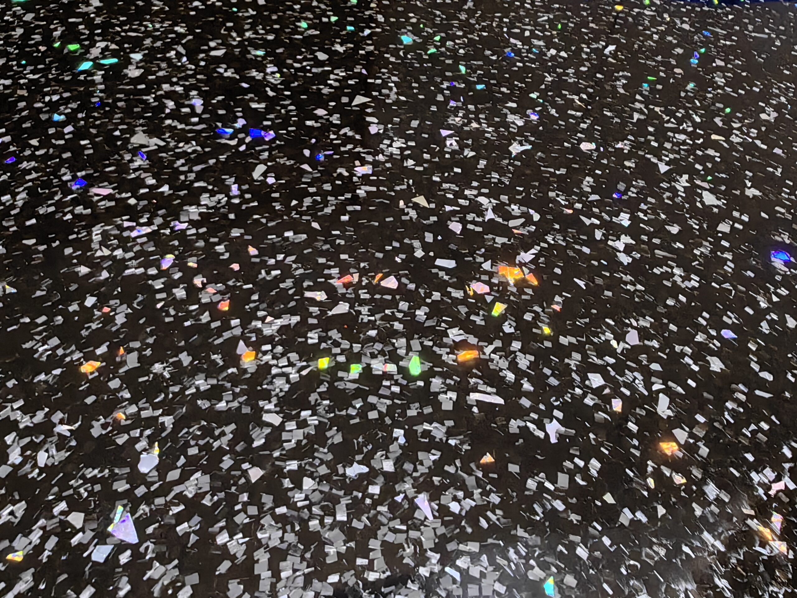 visible color-shifting effect under different lighting angles